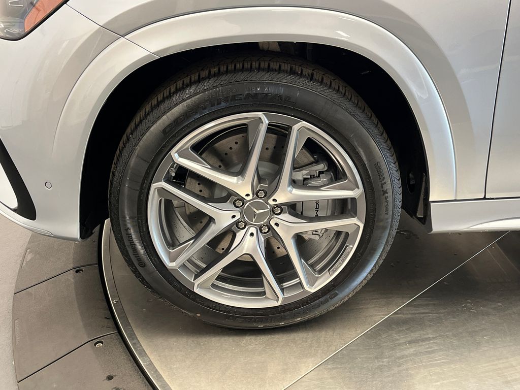 2025 Mercedes-Benz GLE 53 AMG 10