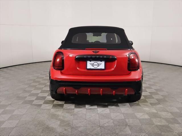 Thumbnail: 2026 MINI Cooper - 14