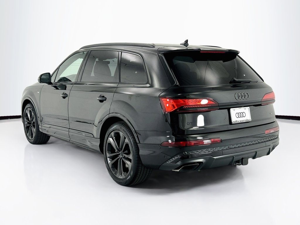 Thumbnail: 2026 Audi Q7 - 7