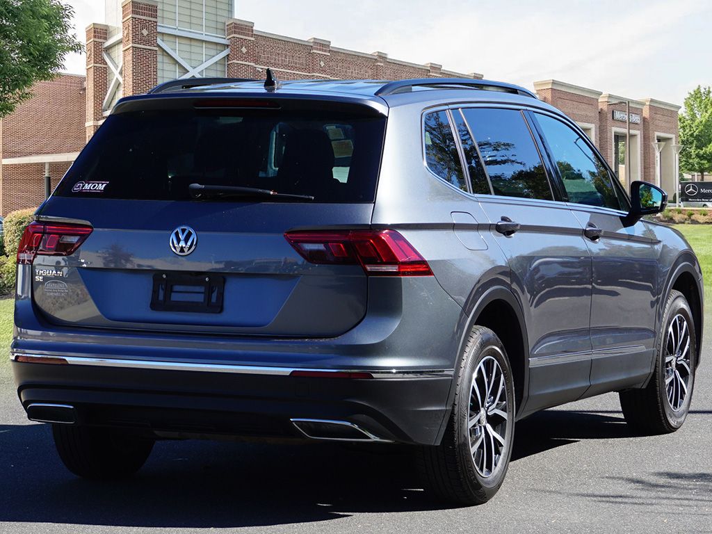 Thumbnail: 2021 Volkswagen Tiguan - 5