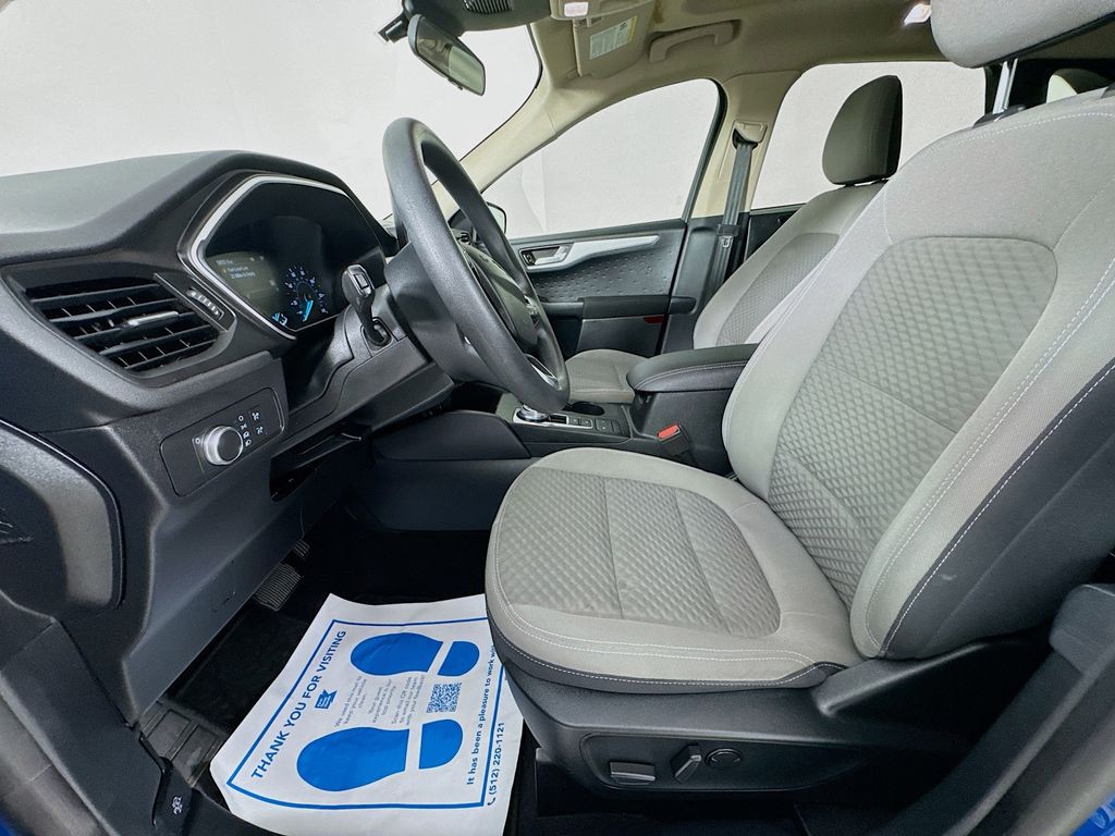 Used Car 2020 Ford Escape  Se For Sale Under $20,000 In Austin, Texas