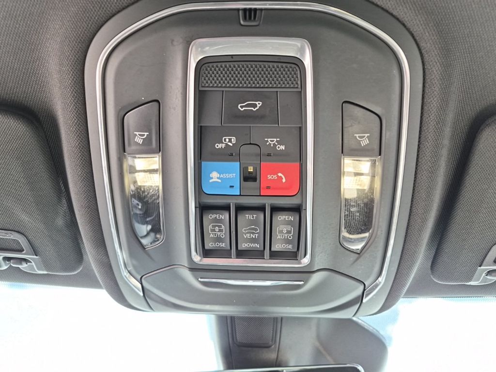 Used Car 2024 Jeep Grand Cherokee  Limited For Sale Under $40,000 In Austin, Texas