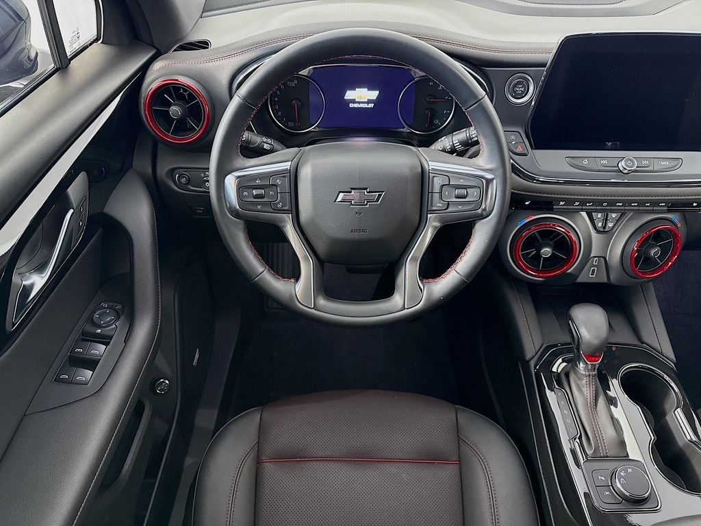 Thumbnail: 2025 Chevrolet Blazer - 10