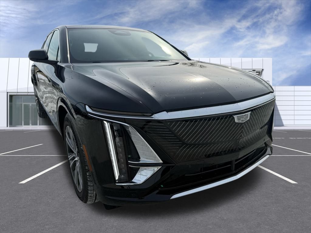 2024 Cadillac LYRIQ Luxury 2 AWD
