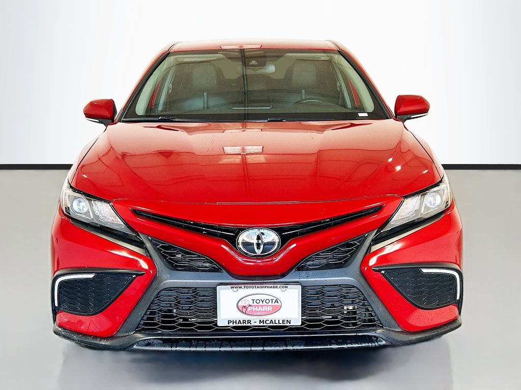 View vehicle photo 2