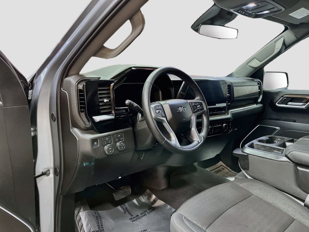 Used 2026 Sterling Gray Metallic Chevrolet RST image 9