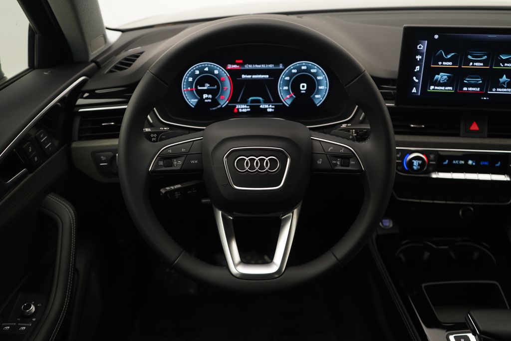 Thumbnail: 2023 Audi A4 - 9