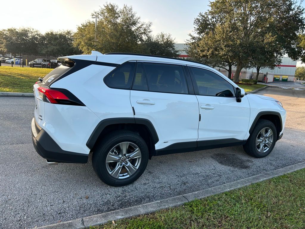 Thumbnail: 2024 Toyota RAV4 - 5