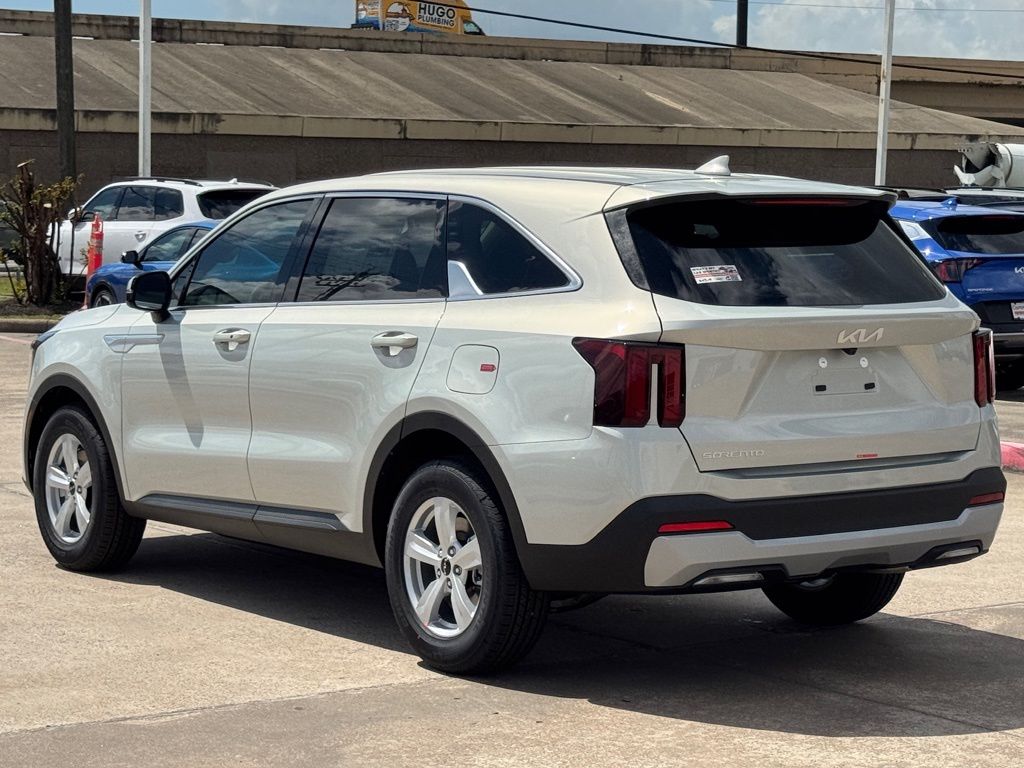 2026 Kia Sorento LX Silver at Community Kia