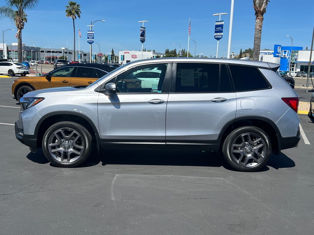 Thumbnail: 2023 Honda Passport - 7