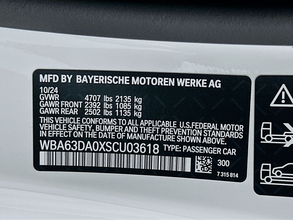 Thumbnail: 2025 BMW 4 Series - 23