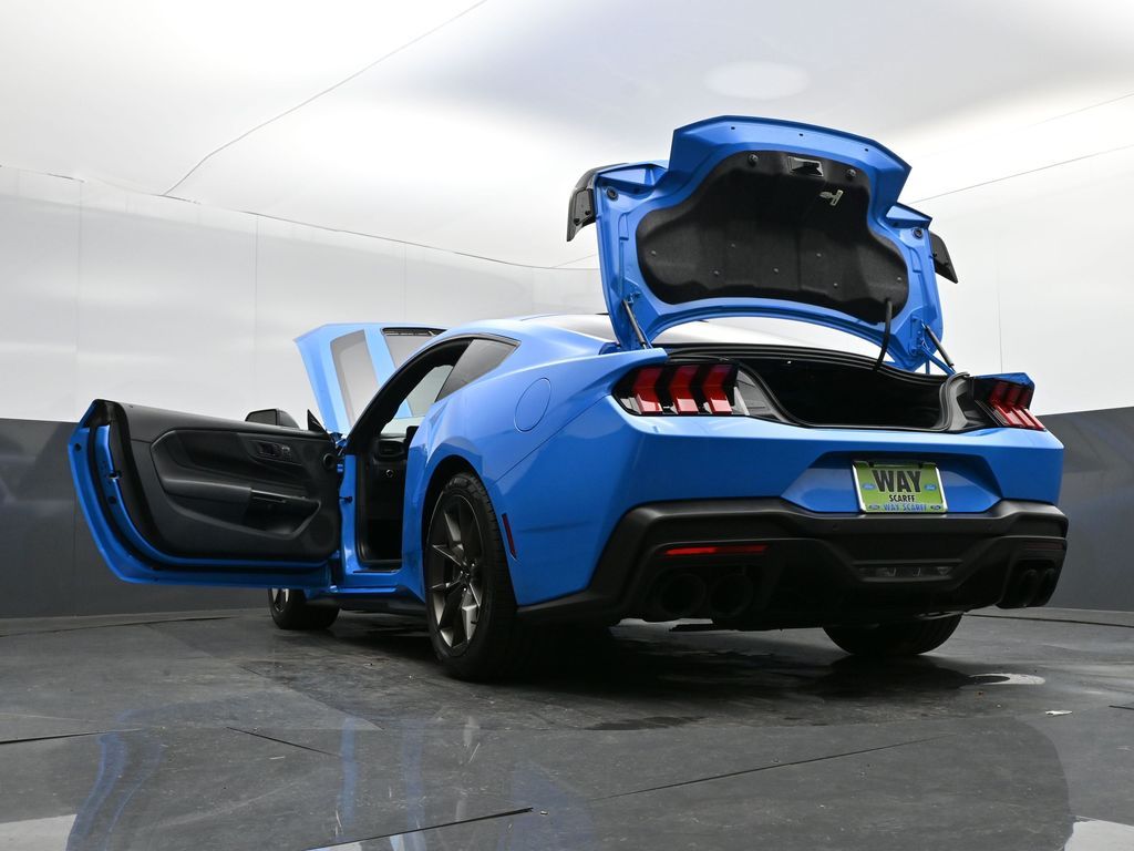 2024 Ford Mustang Dark Horse Fastback