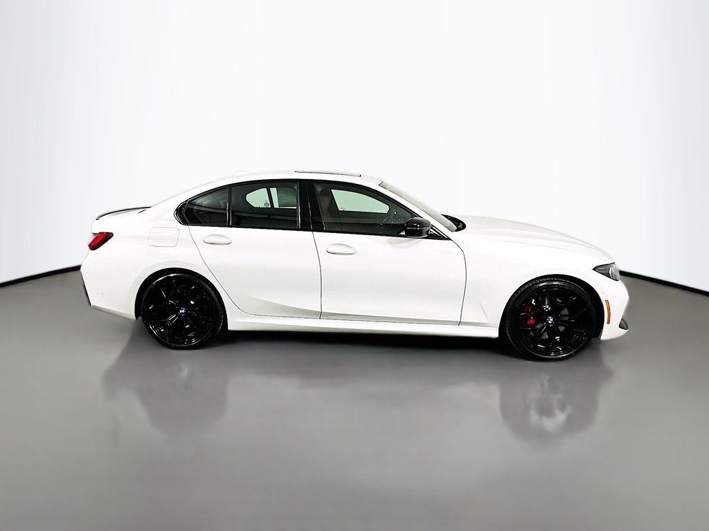 Thumbnail: 2025 BMW 3 Series - 4