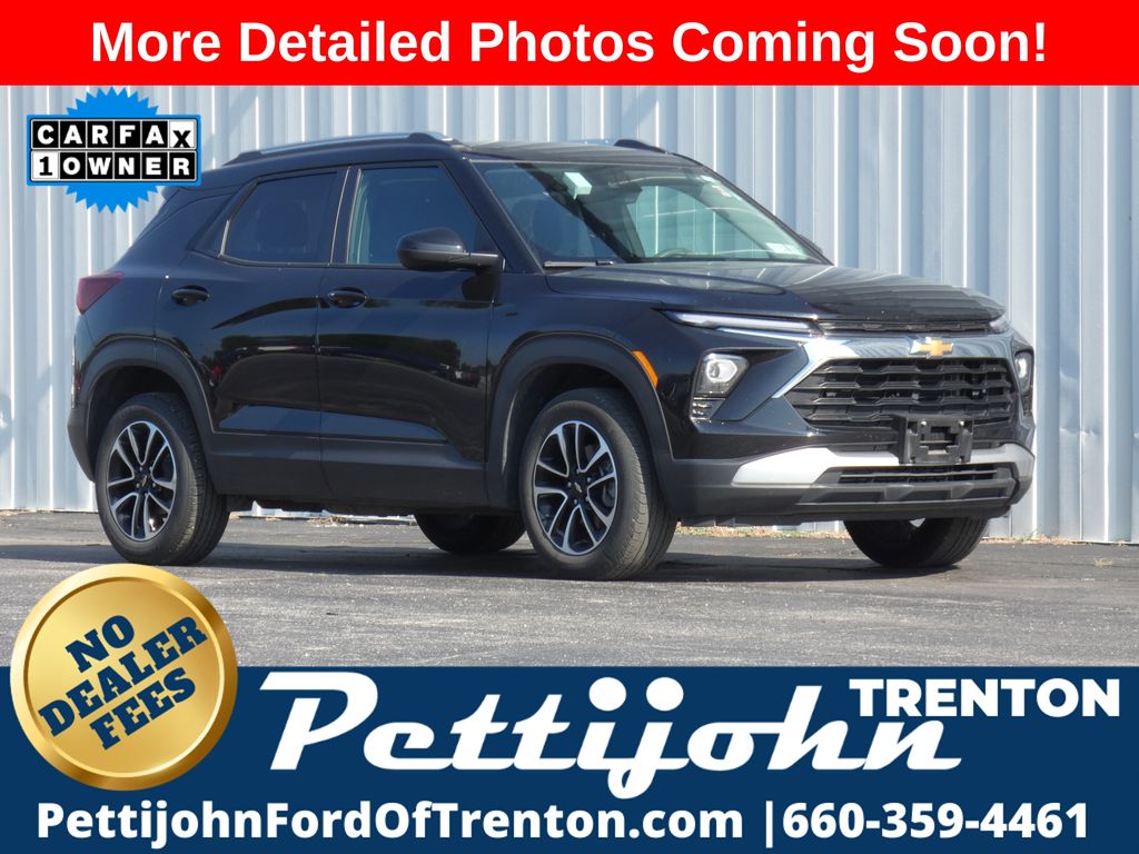 Mosaic Black Metallic 2025 Chevrolet Trailblazer SUV / Crossover Four-Wheel Drive 9-Speed Automatic