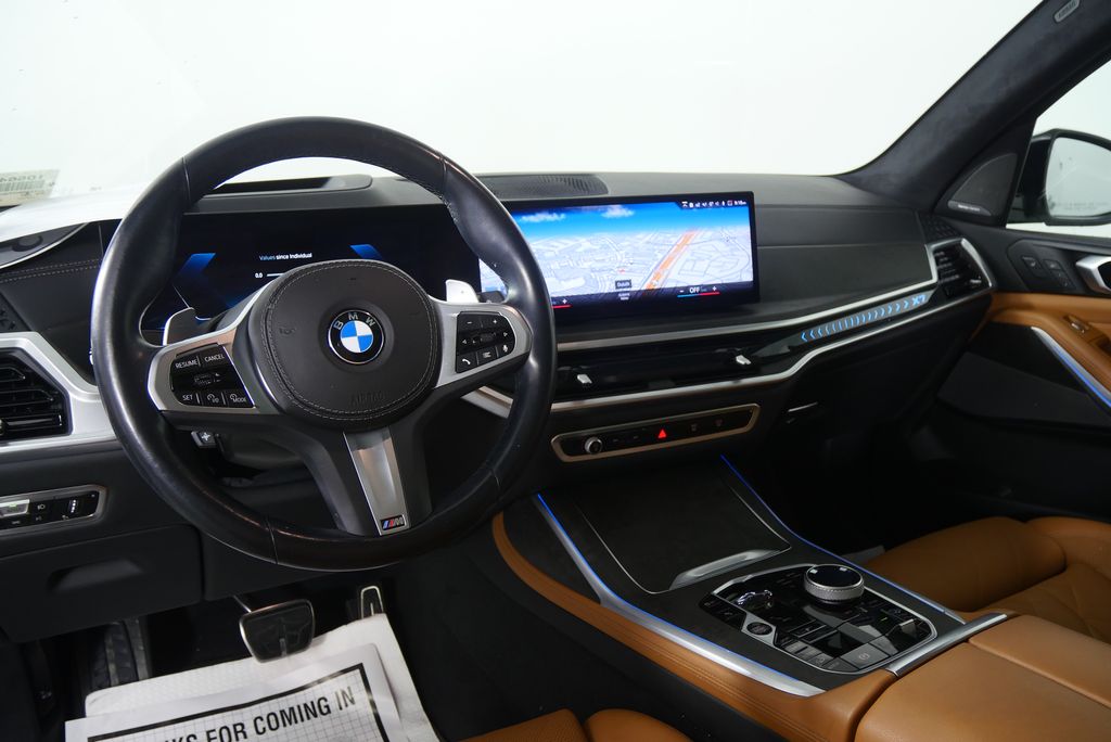 Thumbnail: 2023 BMW X7 - 19