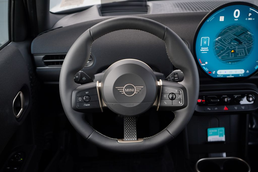 Thumbnail: 2026 MINI Cooper - 9