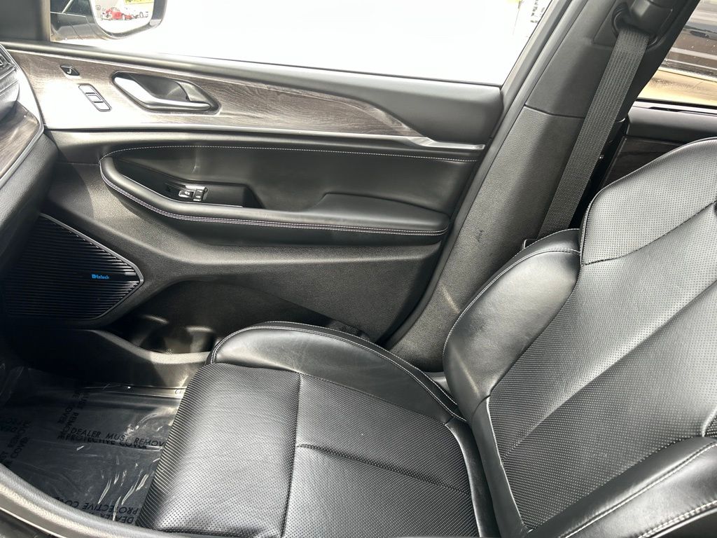 Used 2024 Jeep Grand Cherokee SUV