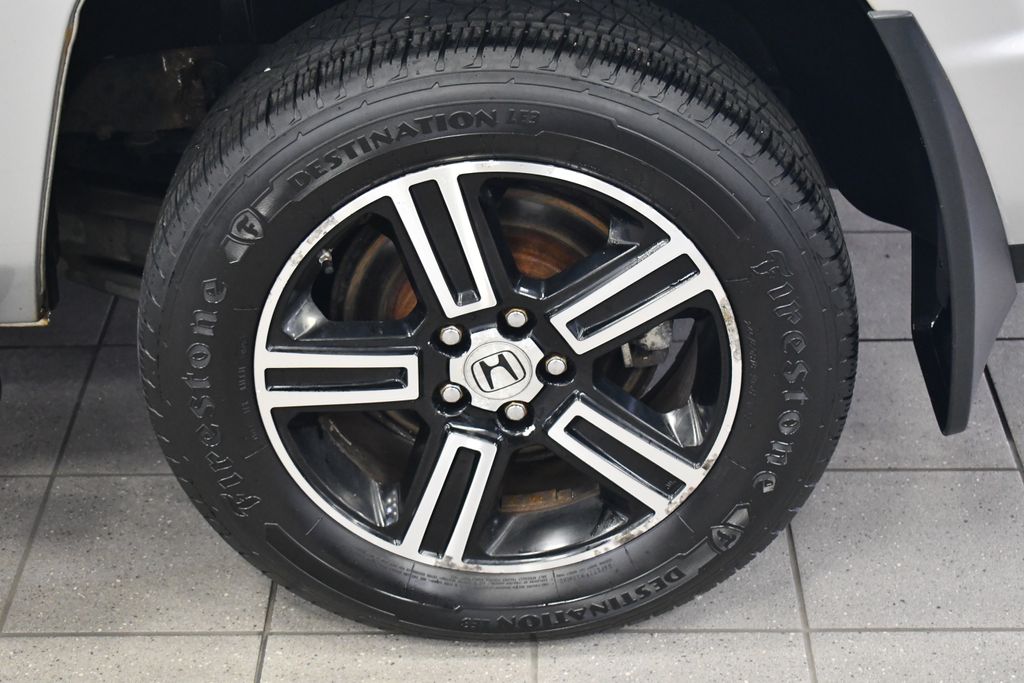 Thumbnail: 2013 Honda Ridgeline - 8