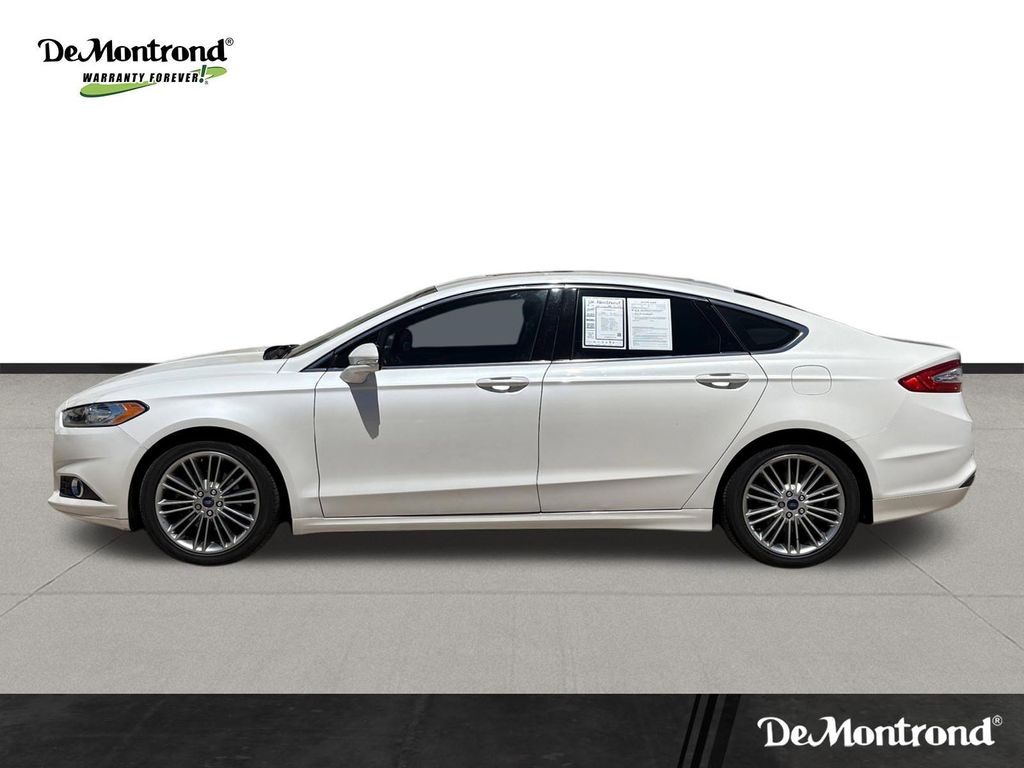 2015 Ford Fusion SE White at Durrett Motor Company