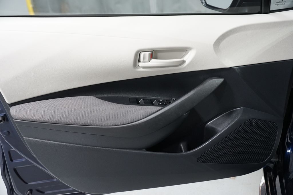 Thumbnail: 2025 Toyota Corolla - 27