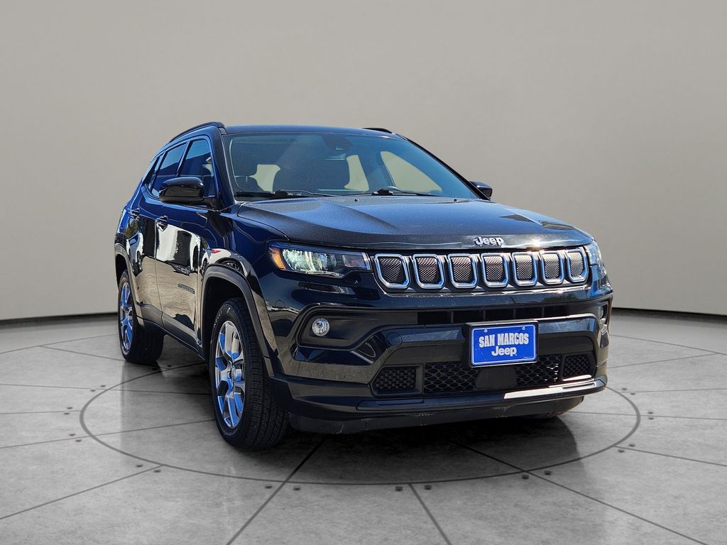 Used Car 2022 Jeep Compass  Latitude Lux For Sale Under $20,000 In San Marcos, Texas