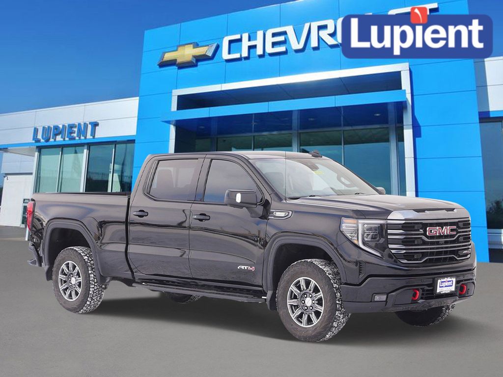 2024 GMC Sierra 1500 AT4 Crew Cab 4WD