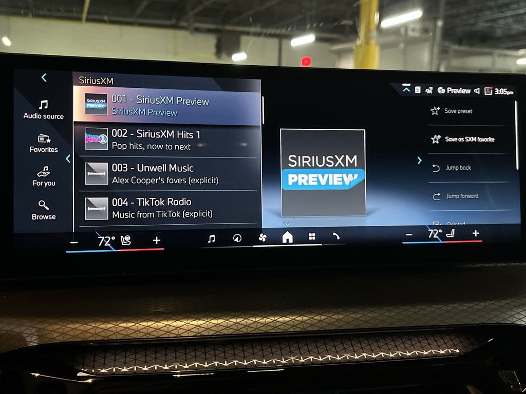 Thumbnail: 2025 BMW 3 Series - 16