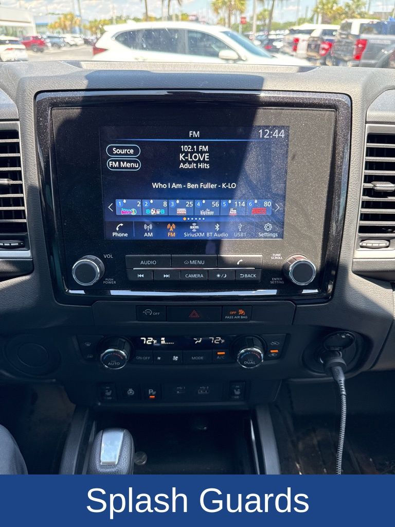 2024 Nissan Frontier SV