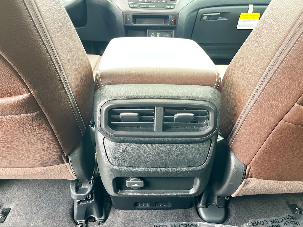 2024 Honda Ridgeline RTL Black at North Houston Mitsubishi