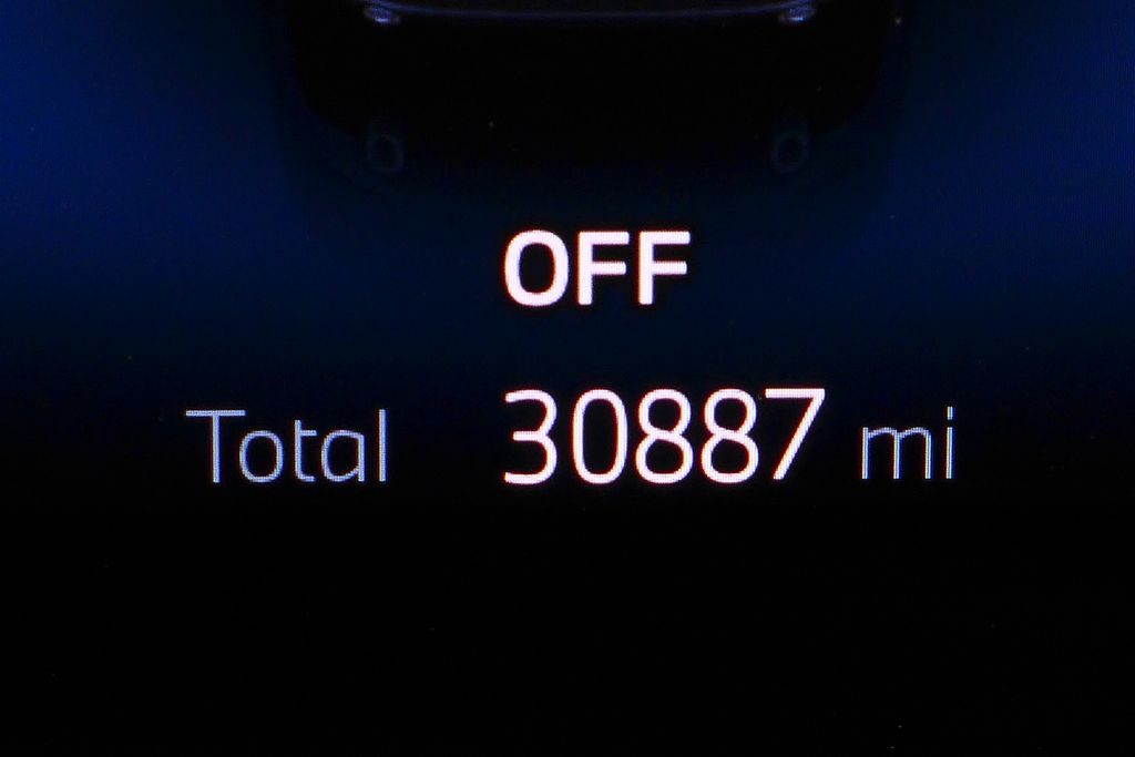 Thumbnail: 2023 BMW 3 Series - 32