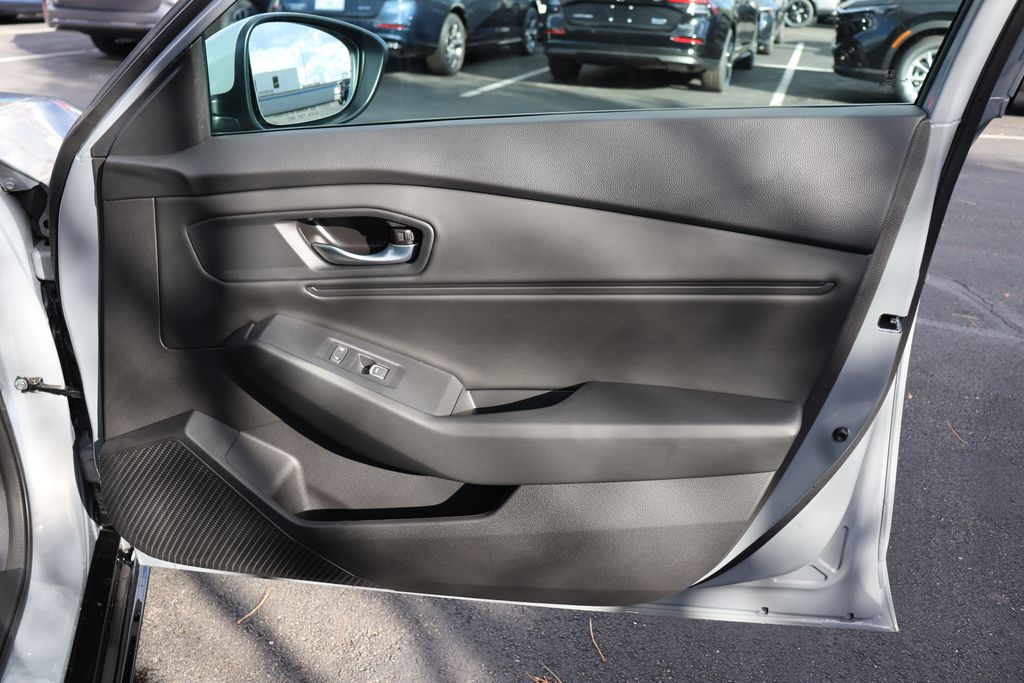 Thumbnail: 2025 Honda Accord - 19
