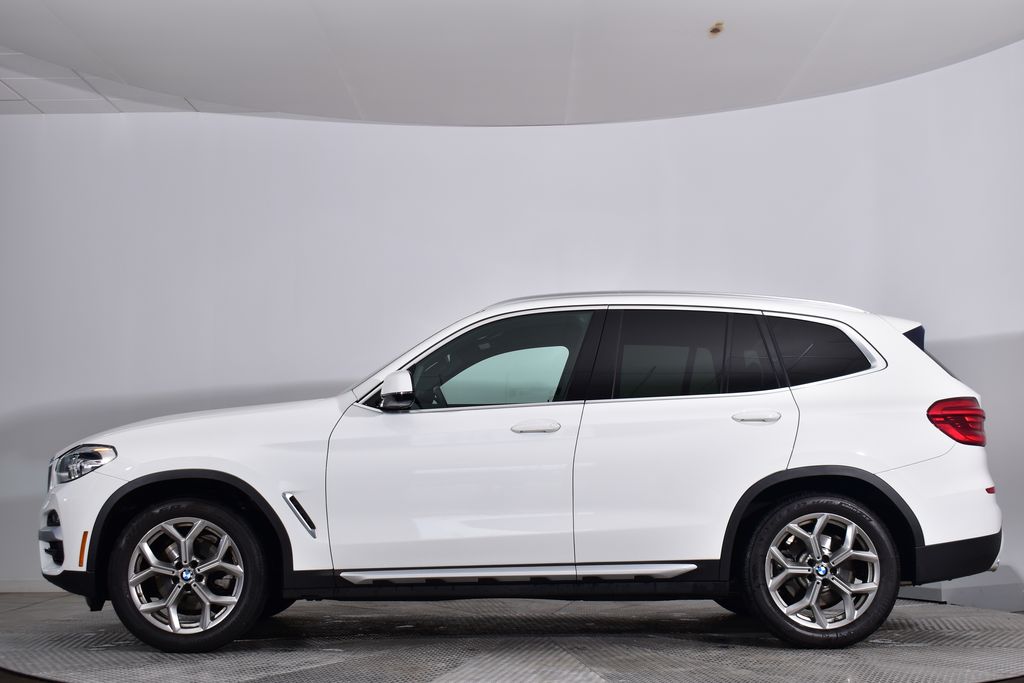 Thumbnail: 2021 BMW X3 - 2
