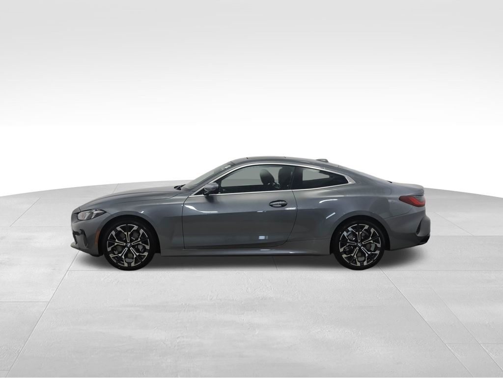 Thumbnail: 2026 BMW 4 Series - 2