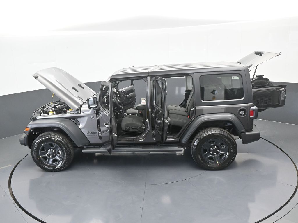 New 2026 Granite Crystal Metallic Clearcoat Jeep Sport image 58