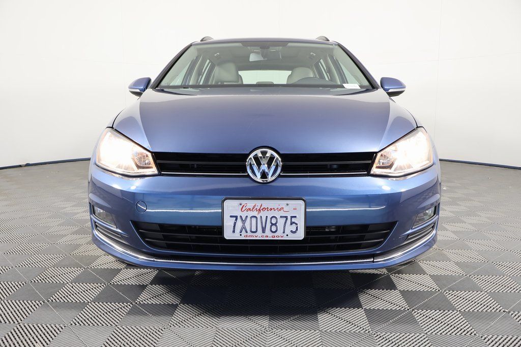 Thumbnail: 2017 Volkswagen e-Golf - 2