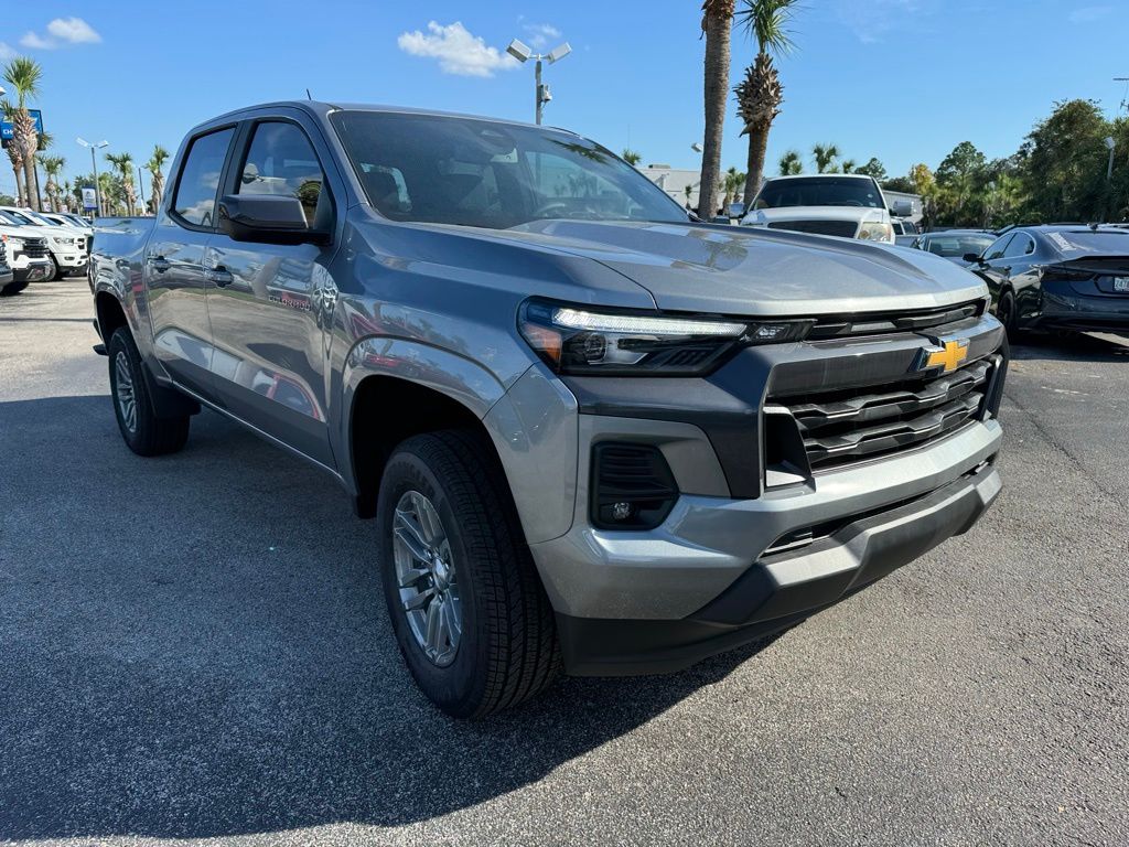 2024 Chevrolet Colorado LT 10