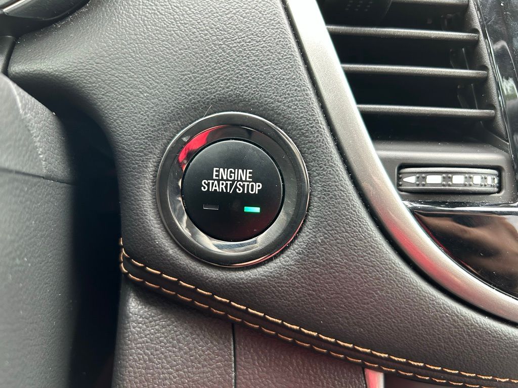 2019 Chevrolet Trax LT 28