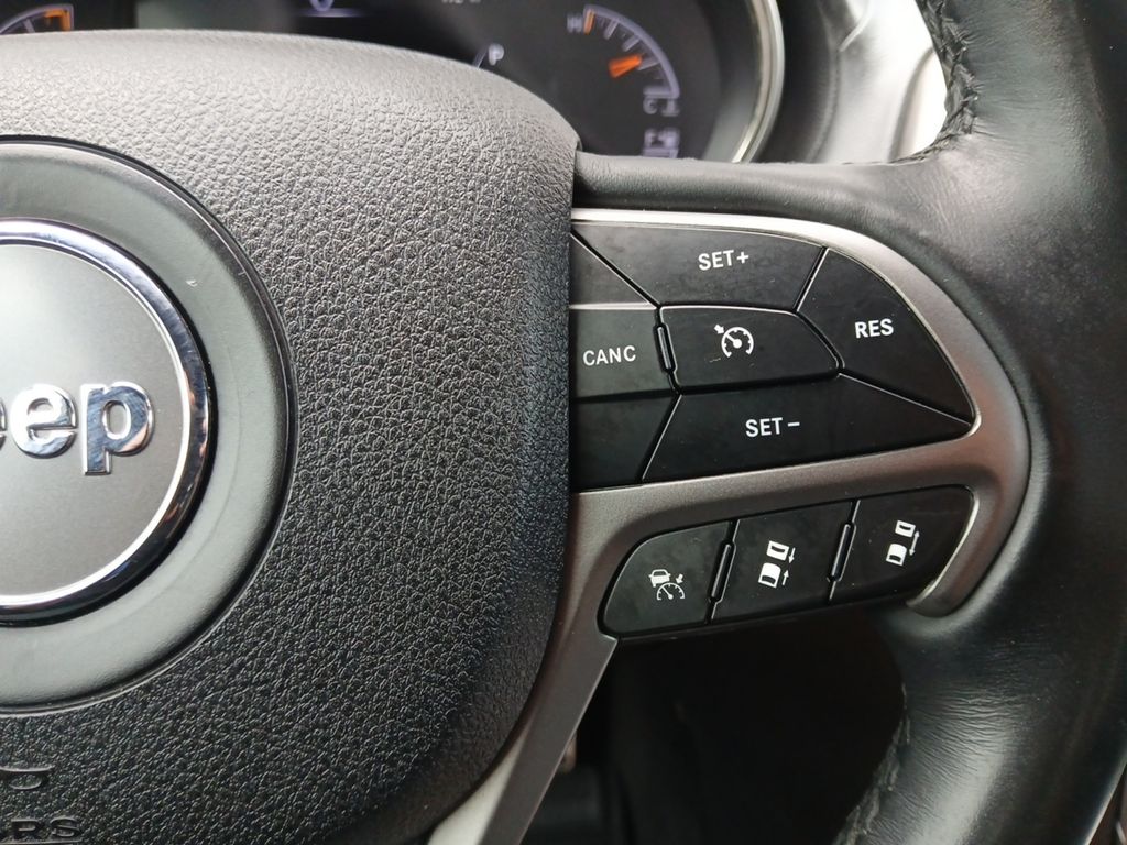 Used Car 2018 Jeep Grand Cherokee  High Altitude For Sale Under $20,000 In Austin, Texas