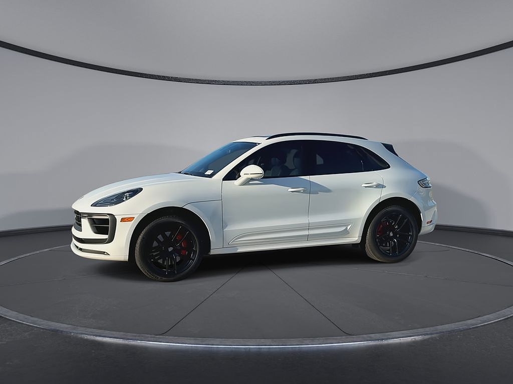 Thumbnail: 2022 Porsche Macan - 5