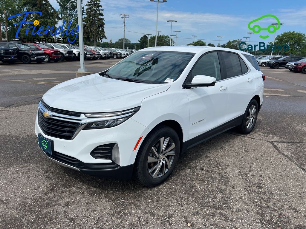 Summit White 2024 Chevrolet Equinox SUV / Crossover Four-Wheel Drive 6-Speed Automatic Overdrive