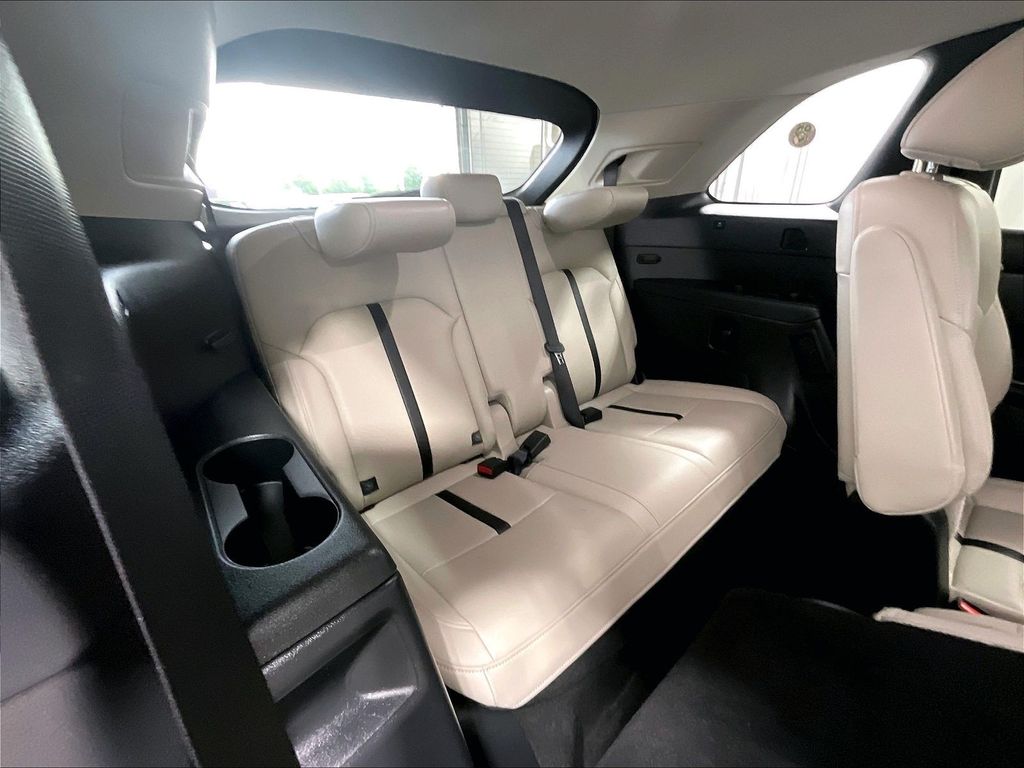 2024 Mazda CX-90 — photo 17