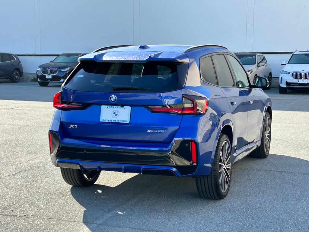 Thumbnail: 2026 BMW X1 - 5