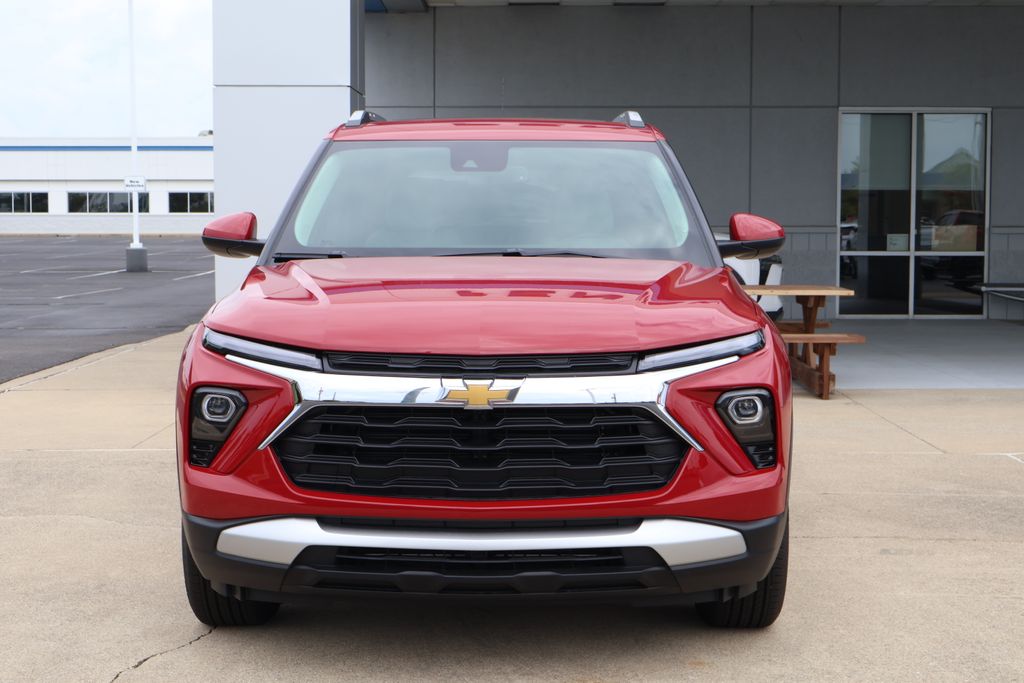 Thumbnail: 2026 Chevrolet TrailBlazer - 2
