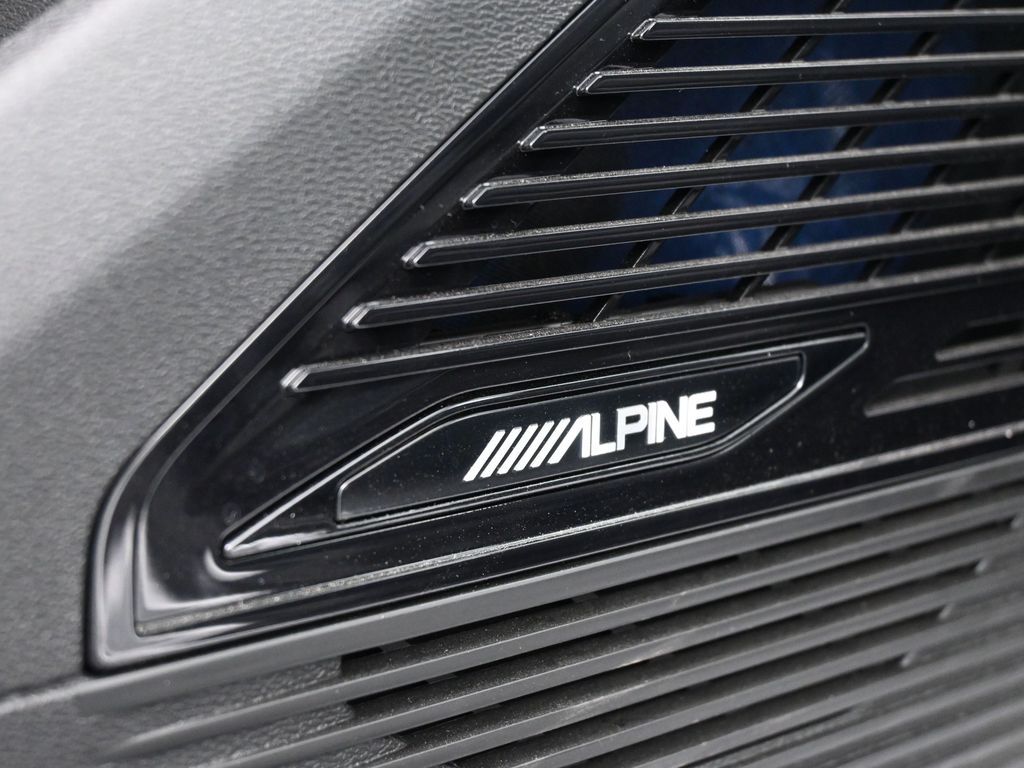 New 2026 Silver Zynith Clearcoat Jeep Overland image 19