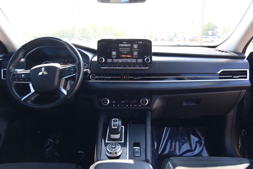Used 2024 Mitsubishi Outlander SUV