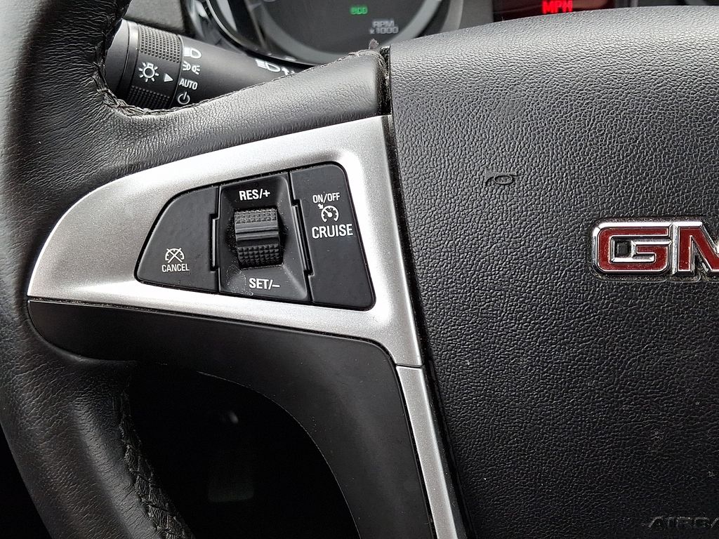 2017 GMC Terrain — photo 21