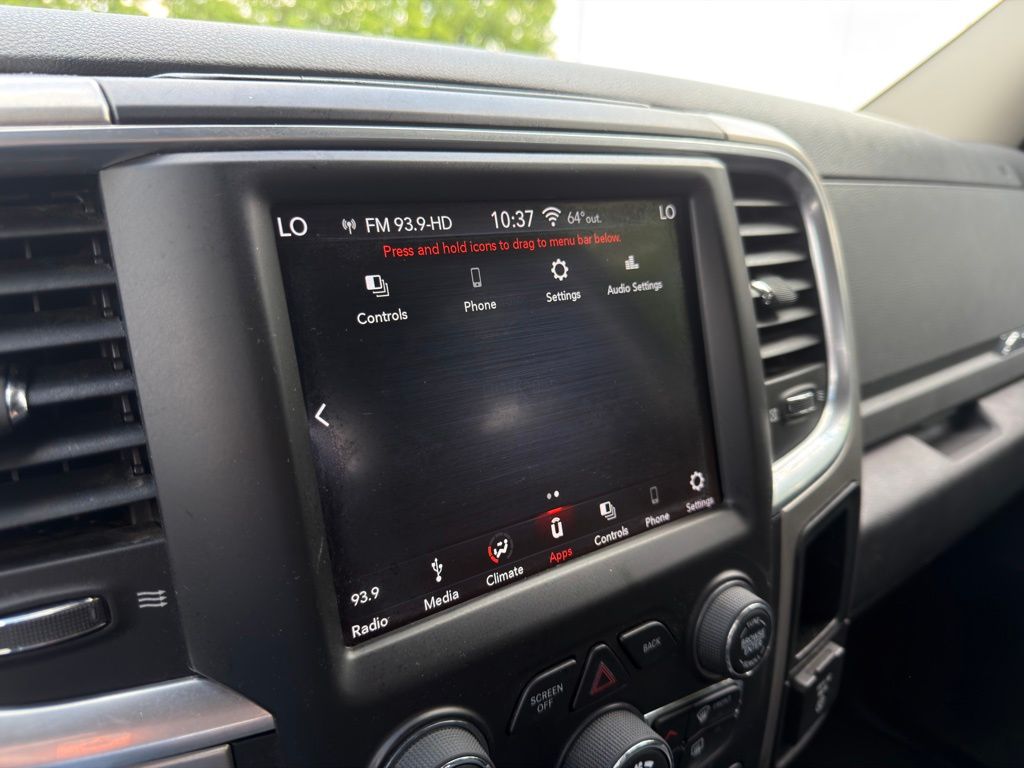 Thumbnail: 2019 RAM 1500 Classic - 30