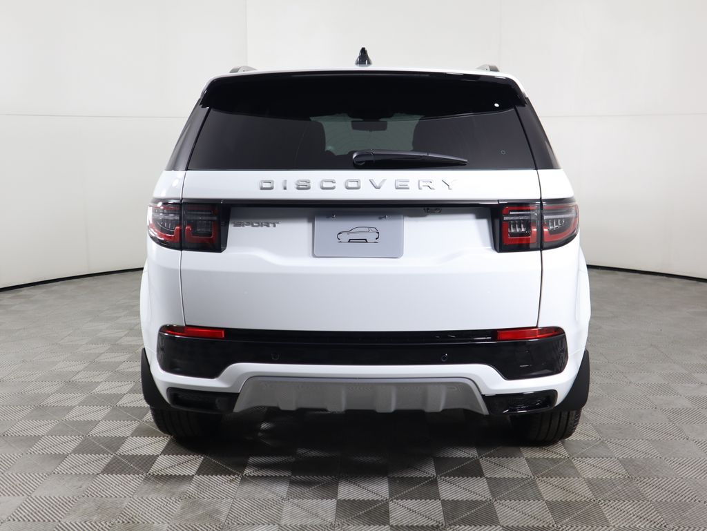 Thumbnail: 2025 Land Rover Discovery Sport - 6