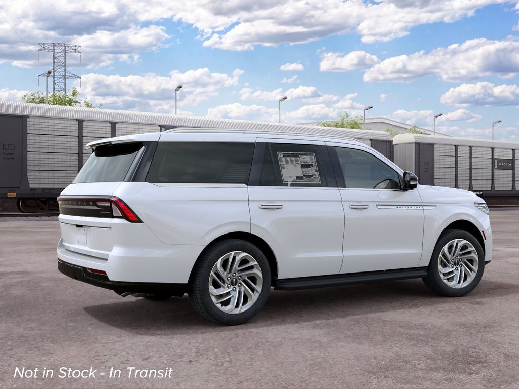Thumbnail: 2027 Lincoln Navigator - 6