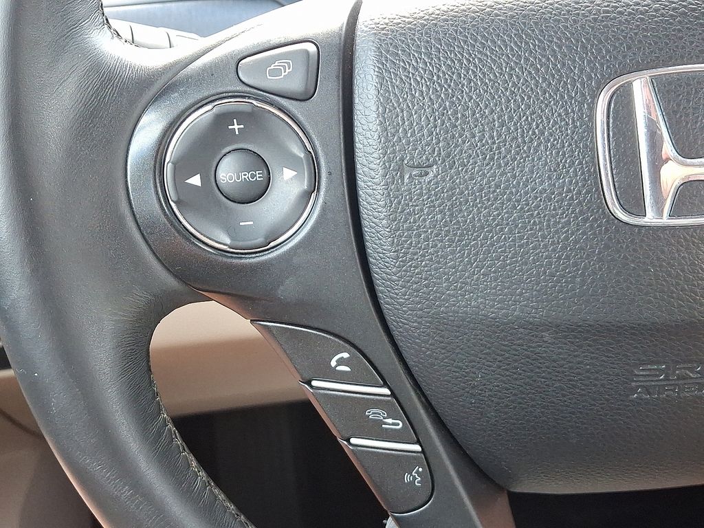 Thumbnail: 2015 Honda Accord - 23